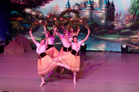 15 - Garland Dance 06