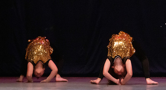 On The Floor T 039