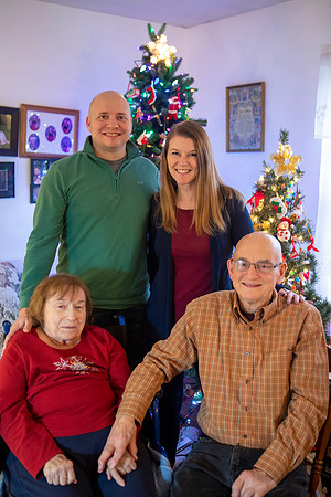 Burgess Family Christmas 2021 27