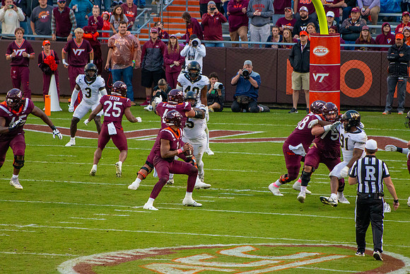 VT Wake football 40