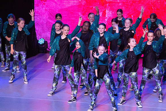 38 - Somebody to Love 14