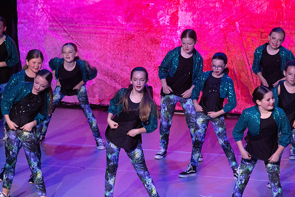 38 - Somebody to Love 11