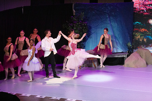 18 - Fairytale Ending 14