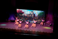 15 - Garland Dance 03